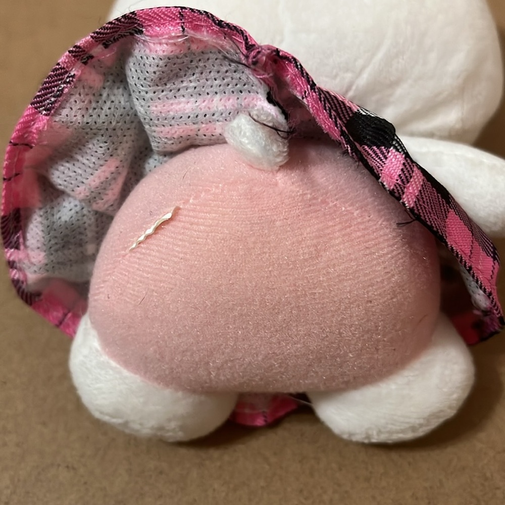 Hello Kitty - Picture 3 of 3